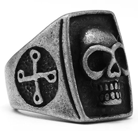 Retro Skull Ring