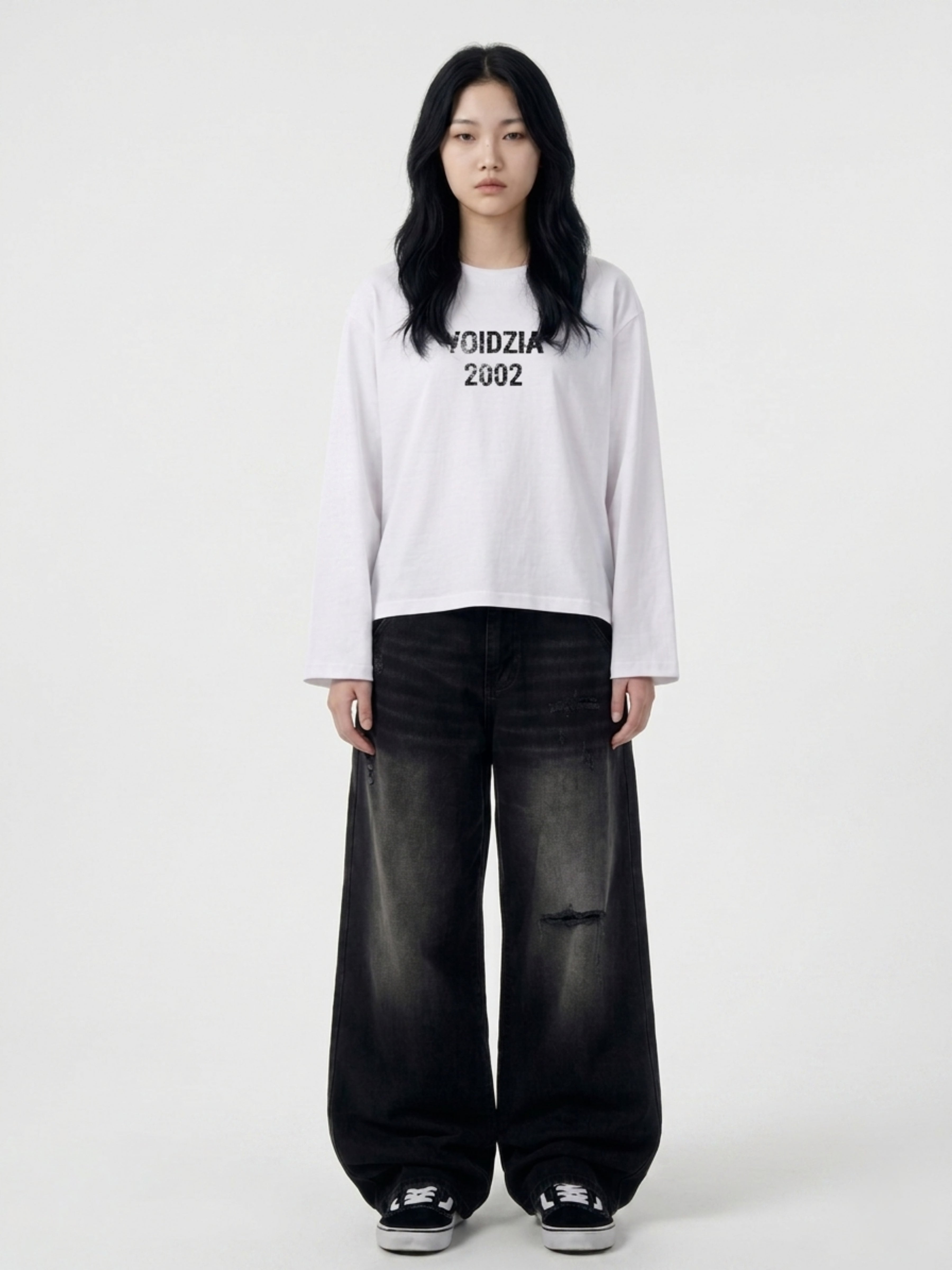 Loose tee and wide pants outfit