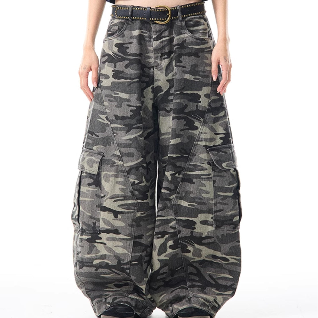 Baggy Camo Pants