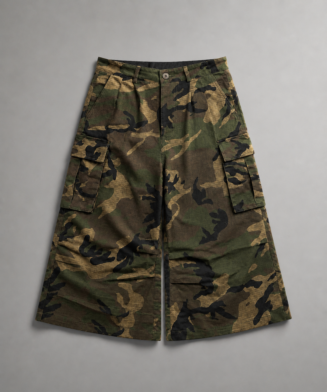 Baggy Camo Jorts