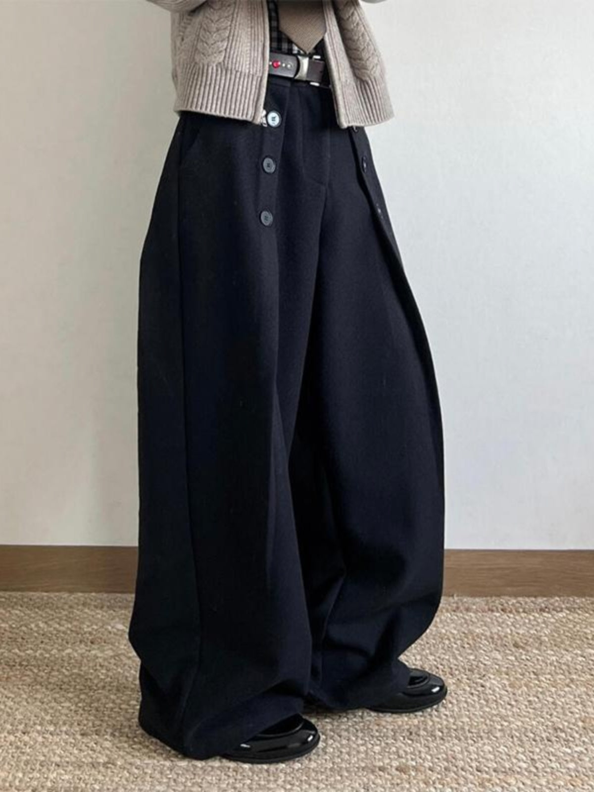 American Retro Black Button Pleated Suit Pants