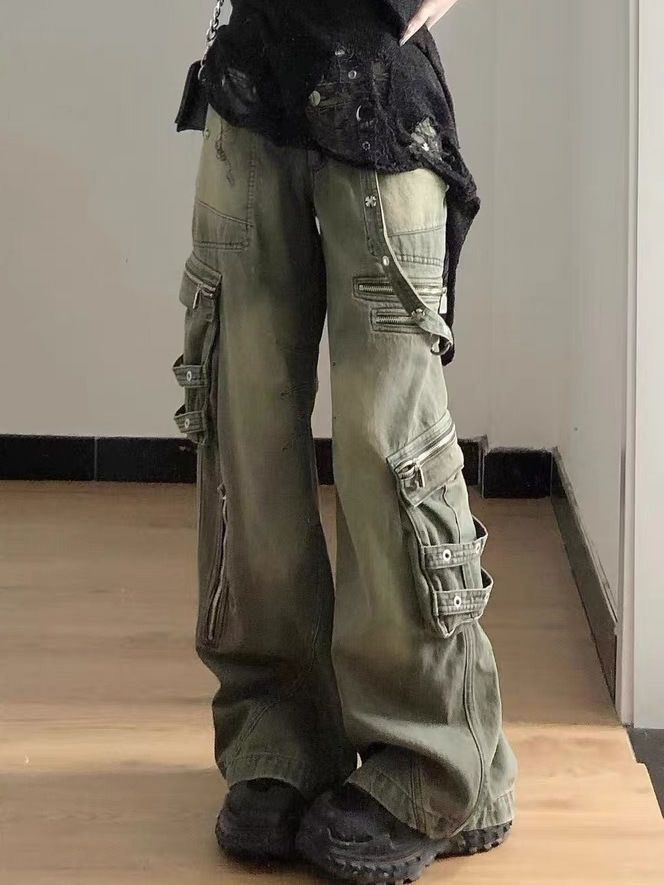 Flared Retro Cargo Pants